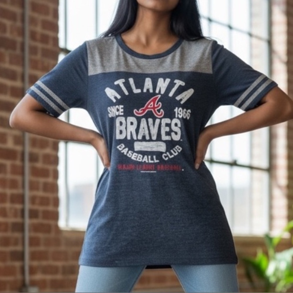 MLB‎ Atlanta Braves blue tee  with stripes on the sleeves, size S